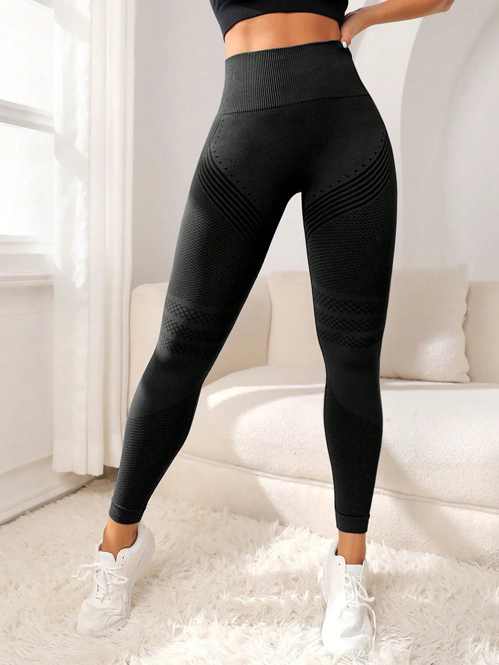 Seamless High-Waist Sculpting Leggings – Gym & Training